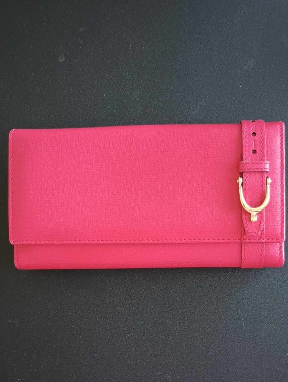 Gucci Fuchsia Cross-Grain Leather Bi-fold Wallet Clutch